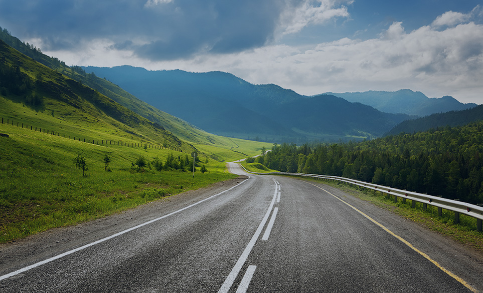 Image_of_open_road_looking_to_the_future