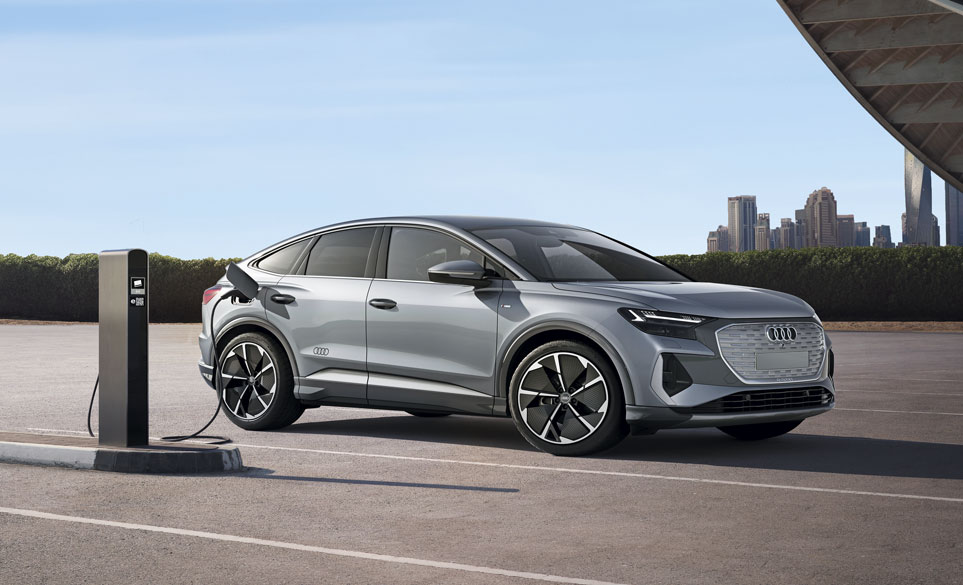 Image of Audi e-tron charging