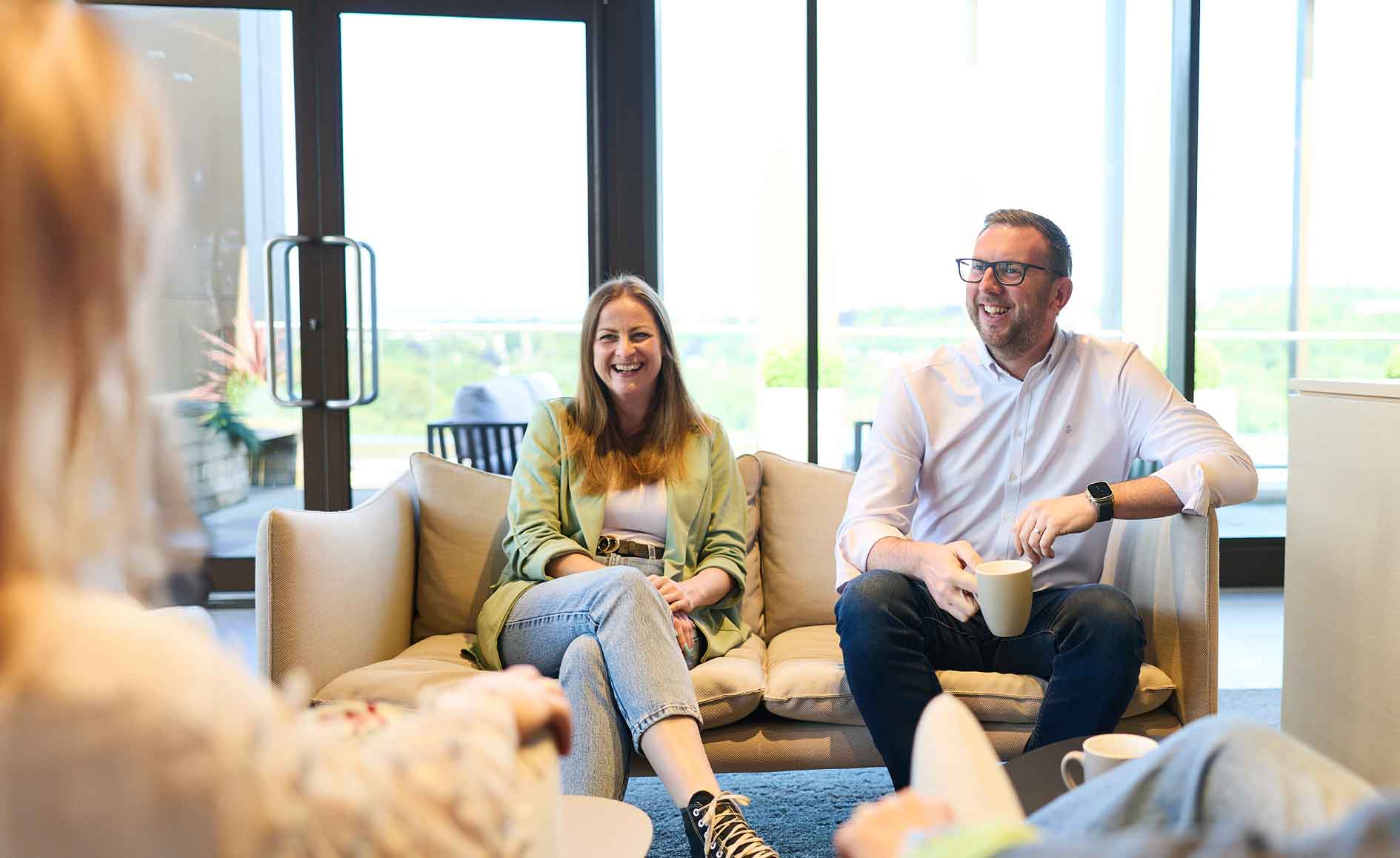 people chatting on the sofa.