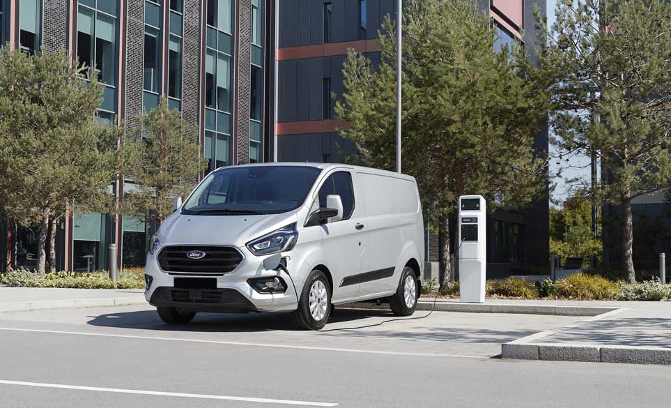 Ford Transit Custom PHEV side view